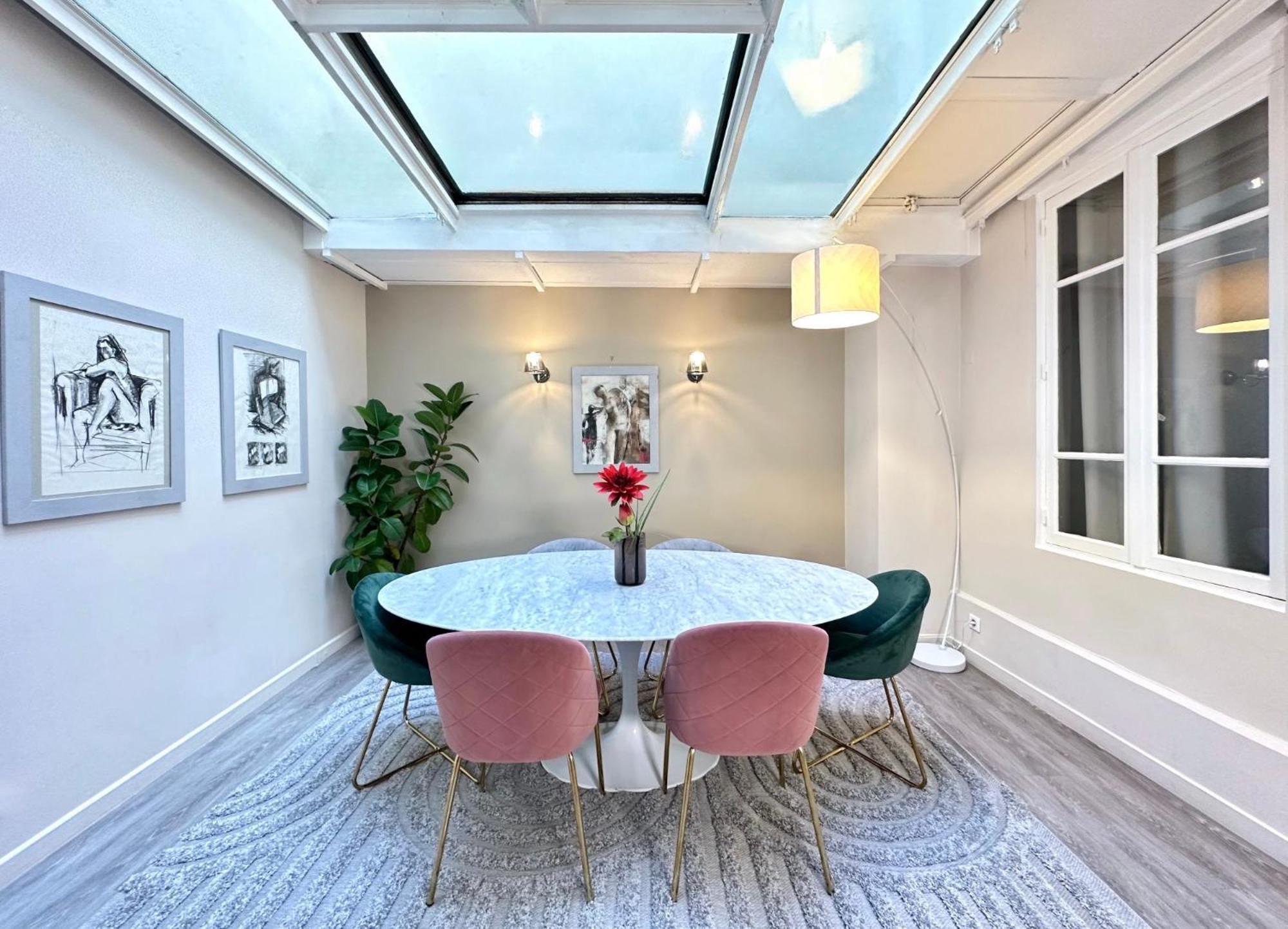 Apartamento Saint Germain des Prés - Deluxe Parisian Loft - 5492 Exterior foto