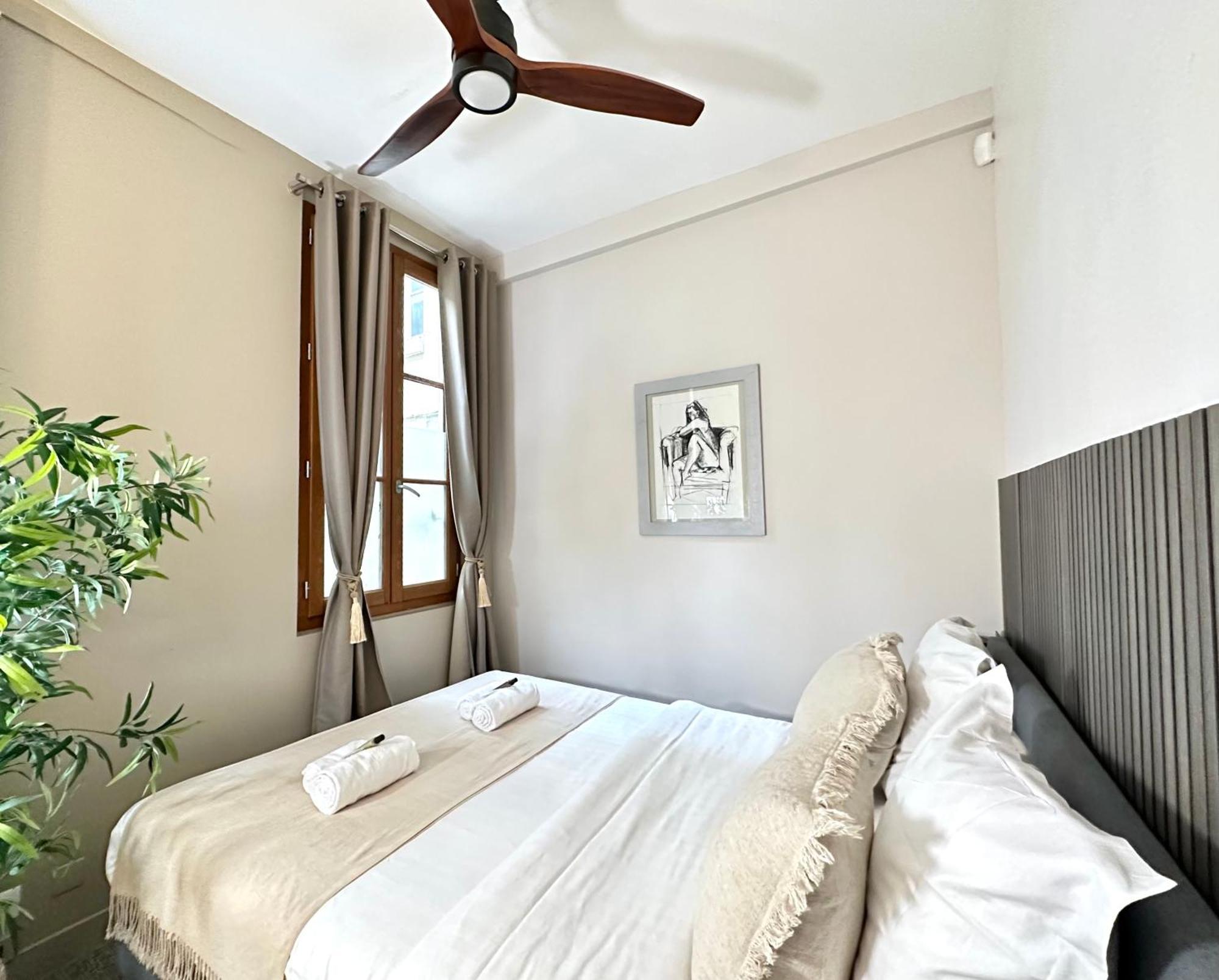 Apartamento Saint Germain des Prés - Deluxe Parisian Loft - 5492 Exterior foto